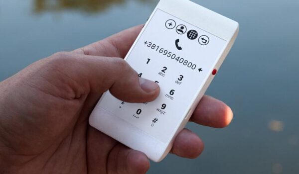 آ فون، چاپ سه بعدی موبایل با جوهر الکترونیکی