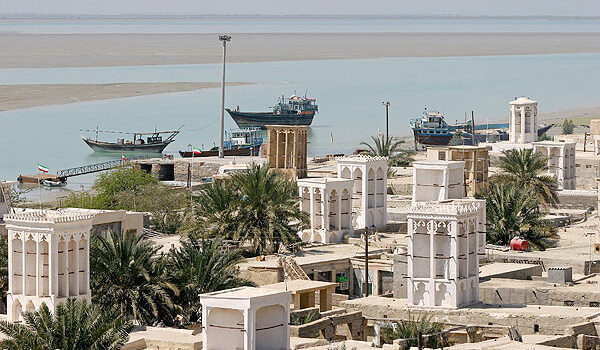 معماری برای اقلیم مرطوب: الگوهای موفق در جنوب ایران 1 تاثیر اقلیم بر معماری الگوهای موفق در جنوب ایران