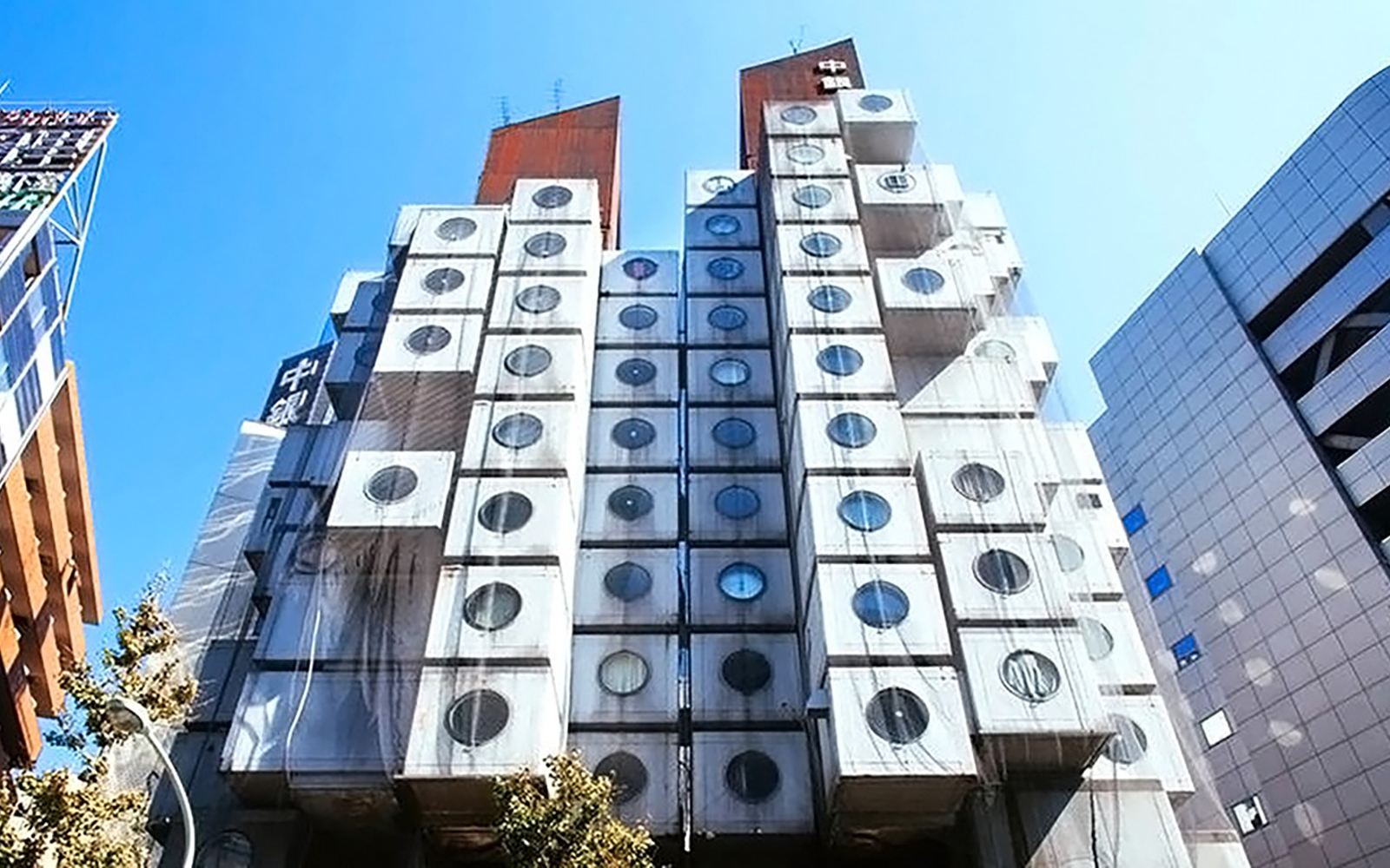 برج کپسولی ناکاگین نمادی از طراحی ماژولار و آینده‌نگرانه (Nakagin Capsule Tower)