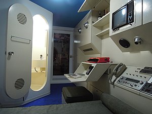 کپسولی ناکاگین نمادی از طراحی ماژولار و آینده‌نگرانه Nakagin Capsule Tower 2 باشگاه پرورش محصول tegory%