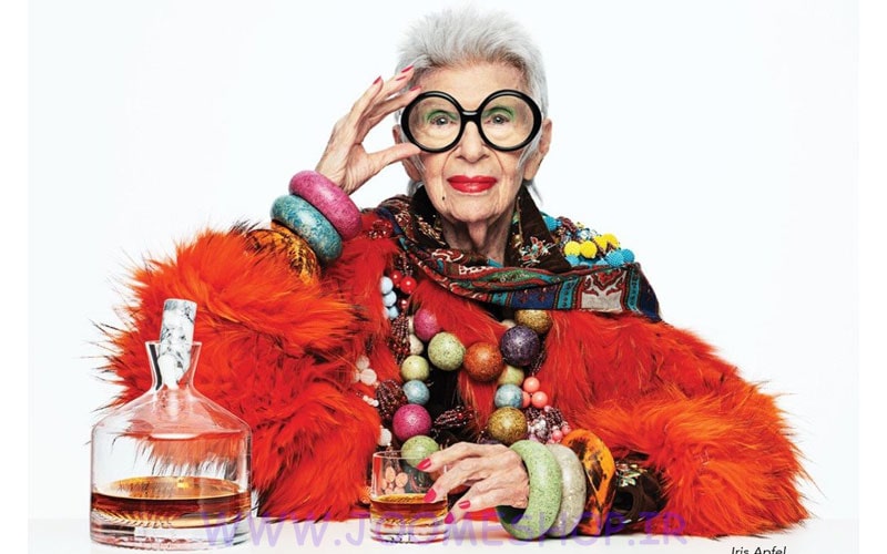 آیریس آپفل: ملکه جسارت در طراحی | Iris Apfel 1 آیریس آپفل ملکه جسارت در طراحی Iris Apfel