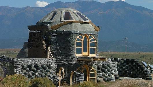 معماری Earthship: سفینهای برای زندگی 2 Earthship سفینهای برای زندگی دیزاین کلاب: باشگاه پرورش محصول معماری