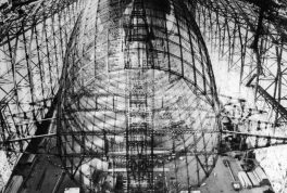 کشتیهوایی زیپلین: غولهای سبکتر از هوا | Zeppelin 2 هوایی زیپلین غولهای سبکتر از هوا Zeppelin 2 دیزاین کلاب: باشگاه پرورش محصول محصولات فیزیکال