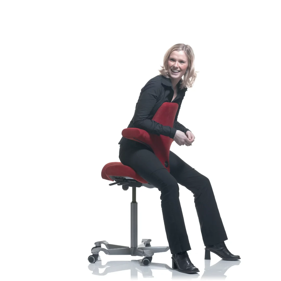 پیتر ابزویک: طراح مبلمان که به بدن اجازه میدهد «تصمیم بگیرد» | Peter Opsvik 9 Capisco Saddle Chair پیتر ابزویک طراح فرنیچر و مبلمان Peter Opsvik 1 دیزاین کلاب: باشگاه پرورش محصول طراحی فرنیچر