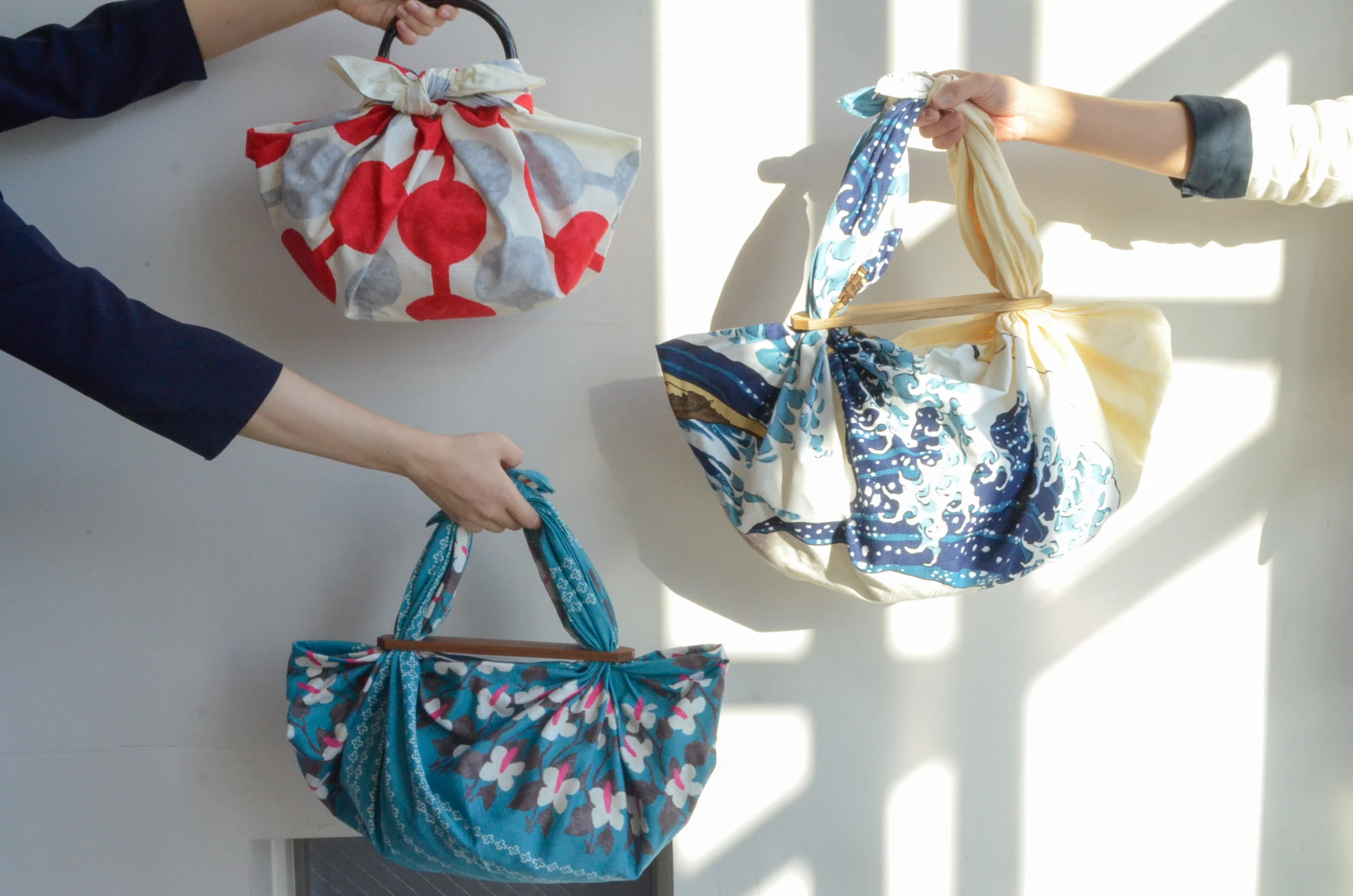 Furoshiki: از سنت ژاپنی تا طراحی پایدار مدرن کیف👜 1 furoshiki 4 باشگاه پرورش محصول tegory%