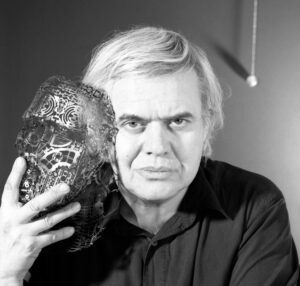 رودولف گیگر تصویرساز بیومکانیکی H. R. Giger، 4 باشگاه پرورش محصول tegory%