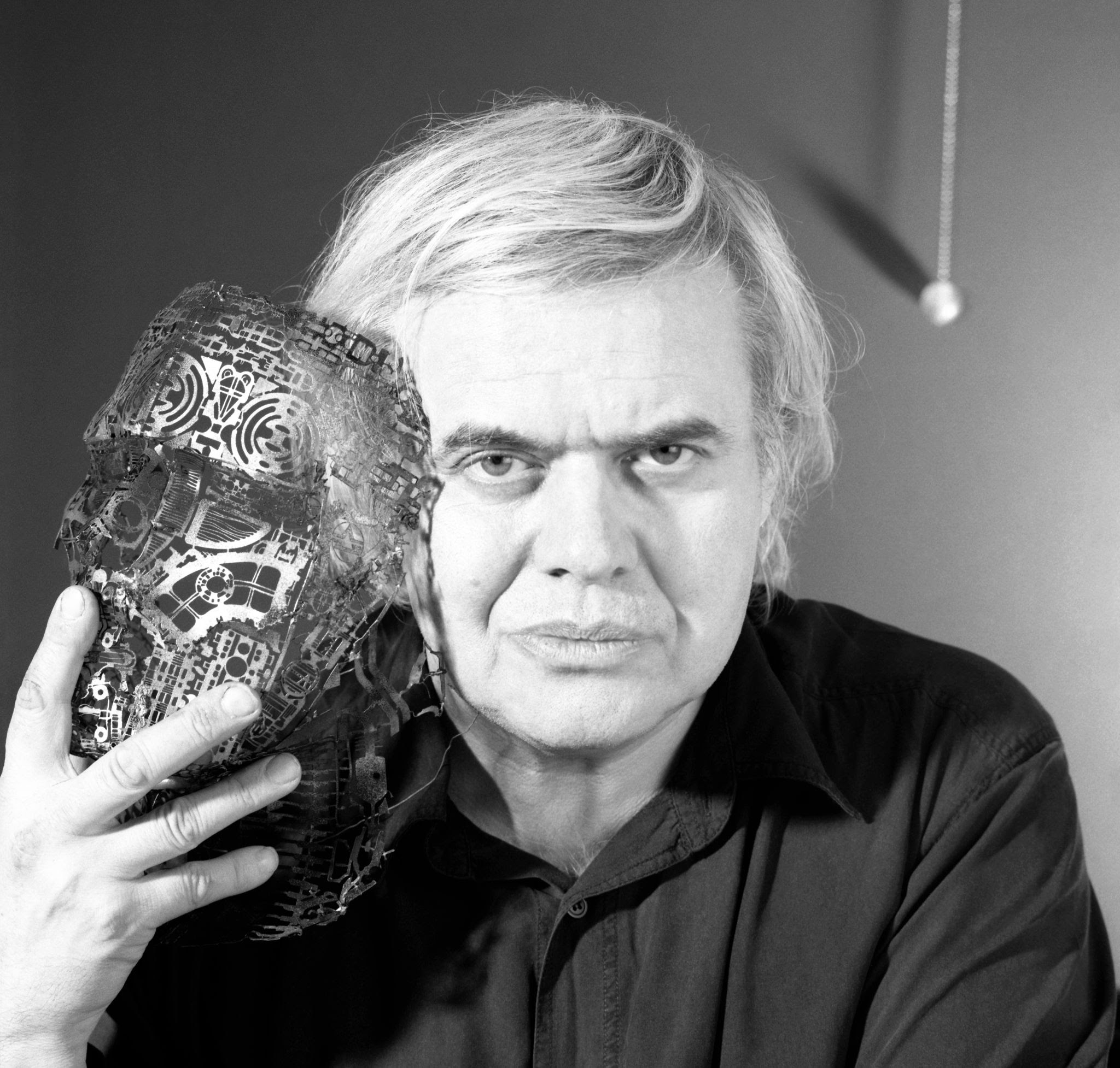 هانس رودولف گیگر: تصویرساز بیومکانیکی (H. R. Giger) 1 رودولف گیگر تصویرساز بیومکانیکی H. R. Giger، 4 باشگاه پرورش محصول tegory%