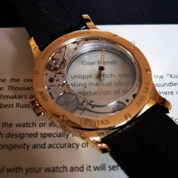 Levitas: طراحی زمان معلق با ساعتهای Konstantin Chaykin 6 Levitas طراحیِ زمانِ معلق با ساعت konstantin chykin levitas 1 باشگاه پرورش محصول tegory%